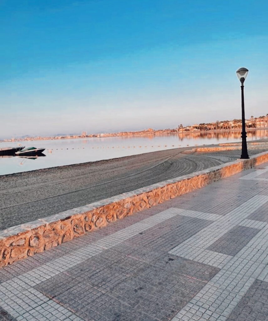 Beach days in Spain, the perfect location for a property 
