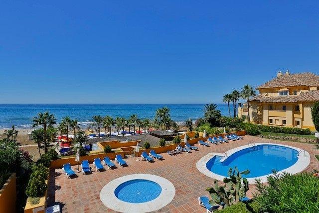 5 bedroom apartment / flat for sale in Marbella, Costa del Sol