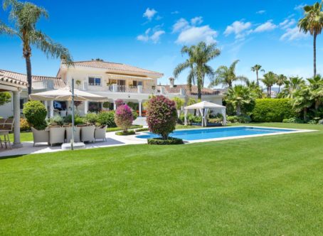 For sale: 6 bedroom house / villa in Marbella, Costa del Sol