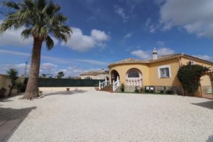 Country Property for sale in Catral