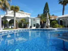 Detached Villa for sale in Cabo Roig