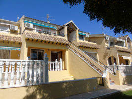 Apartment for sale in Villamartin