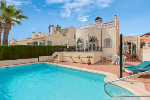 Detached Villa for sale in Playa Flamenca