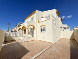 Quad House for sale in Playa Flamenca