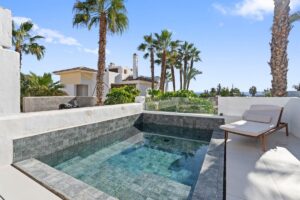 Town house for sale in El Paraíso Town house for sale in El Paraíso