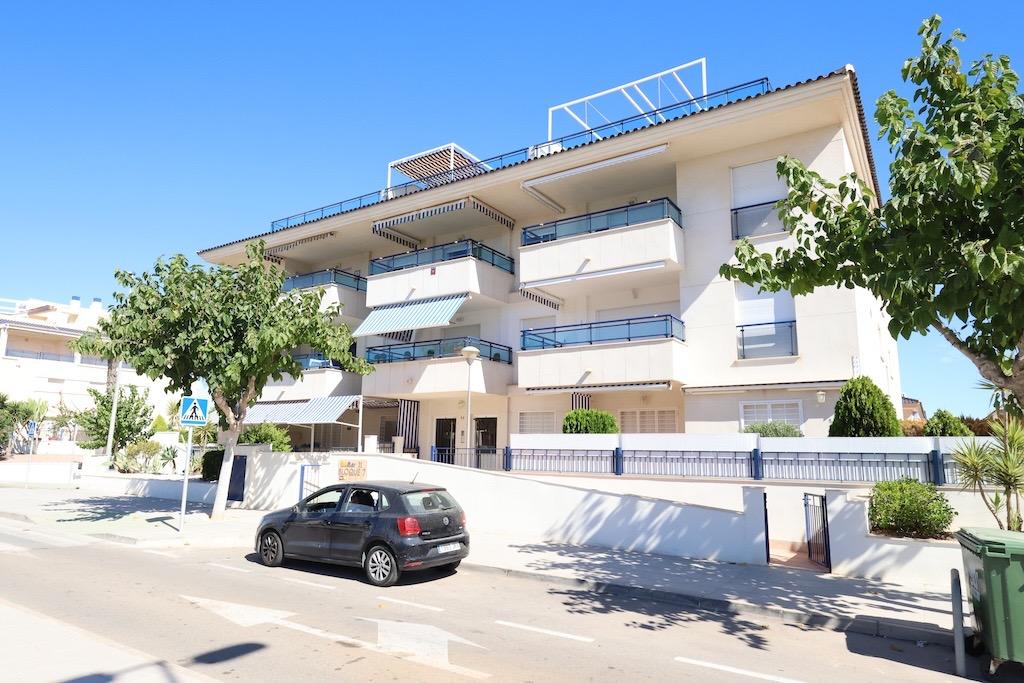 2 bedroom apartment / flat for sale in Mil Palmeras, Costa Blanca