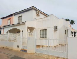 Quad House for sale in Los Balcones Quad House for sale in Los Balcones