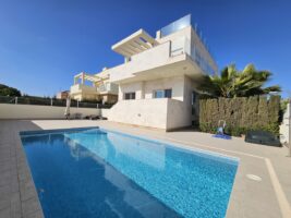 Detached Villa for sale in La Zenia Detached Villa for sale in La Zenia