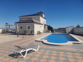 Detached Villa for sale in Algorfa Detached Villa for sale in Algorfa
