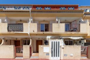 Town House for sale in Playa Flamenca Town House for sale in Playa Flamenca