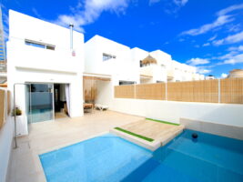 Detached Villa for sale in La Marina Detached Villa for sale in La Marina