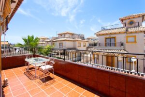 Quad House for sale in Punta Prima Quad House for sale in Punta Prima