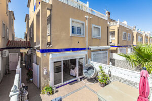 Town House for sale in La Zenia Town House for sale in La Zenia