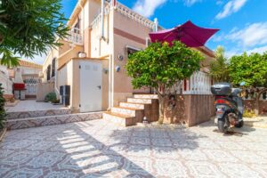 Quad House for sale in Cabo Roig
