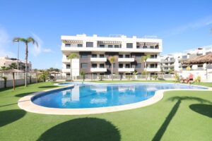 Apartment for sale in Villamartin Apartment for sale in Villamartin