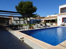 Detached Villa for sale in Cabo Roig