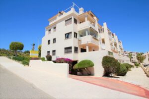 Apartment for sale in Villamartin