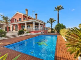 Detached Villa for sale in Algorfa