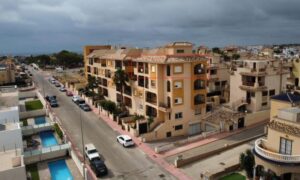Apartment for sale in Villamartin