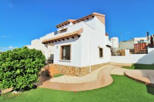 Detached Villa for sale in Villamartin