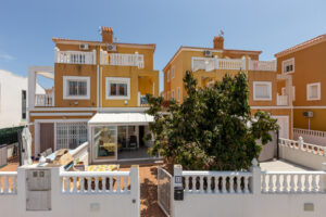 Town House for sale in La Zenia