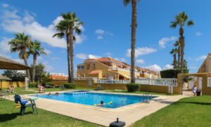 Town House for sale in Cabo Roig