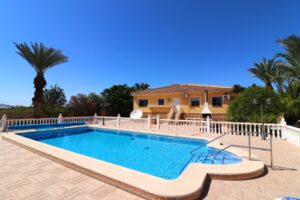 Detached Villa for sale in Catral