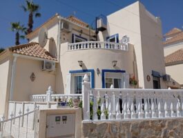 Detached Villa for sale in Villamartin