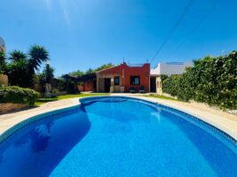 Detached Villa for sale in Los Balcones