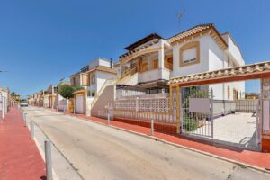 Bungalow for sale in Torrevieja