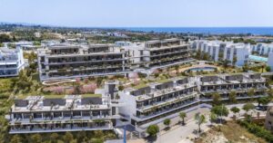 Town house for sale in Estepona