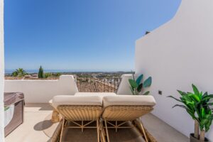 Town house for sale in Benahavís