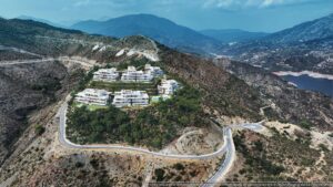 Apartment for sale in Benahavís