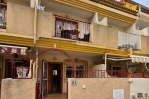Town House for sale in Playa Flamenca