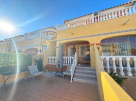 Town House for sale in La Zenia