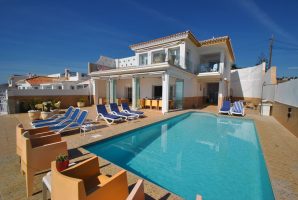 House – Detached Villa for sale in La Cala de Mijas