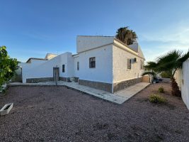 Semi Detached House for sale in Torrevieja