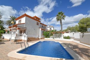 Detached Villa for sale in Campoamor