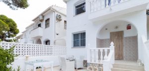 Town House for sale in La Zenia