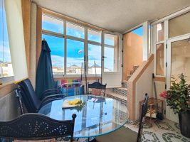 Apartment for sale in Los Altos