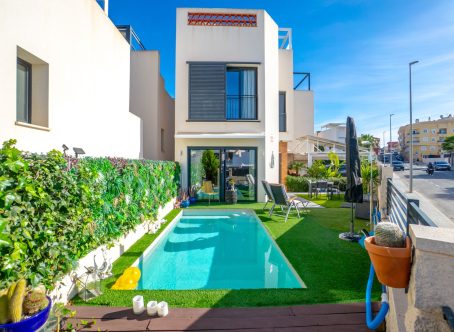 For sale: 2 bedroom house / villa in Benijofar, Costa Blanca