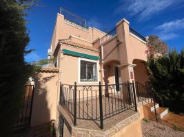 Town House for sale in Los Montesinos