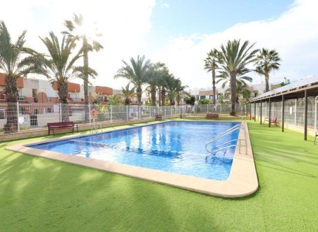 For sale: 3 bedroom house / villa in Villamartin, Costa Blanca
