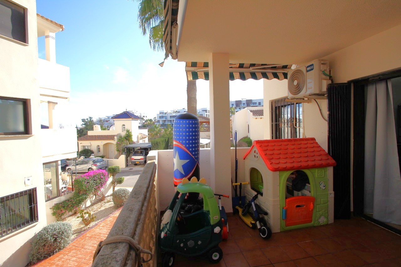 For sale: 3 bedroom apartment / flat in Villamartin