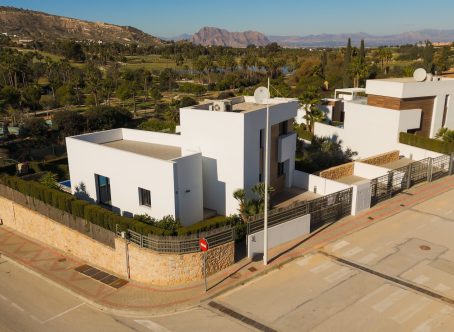 For sale: 4 bedroom house / villa in Algorfa, Costa Blanca