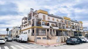 Apartment for sale in Daya Vieja