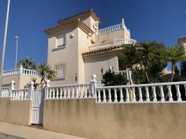 Detached Villa for sale in Villamartin