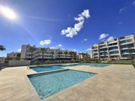 Apartment for sale in Villamartin
