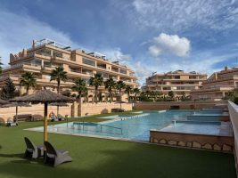 Apartment for sale in Villamartin
