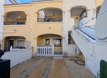 For sale: 2 bedroom apartment / flat in Los Altos, Costa Blanca